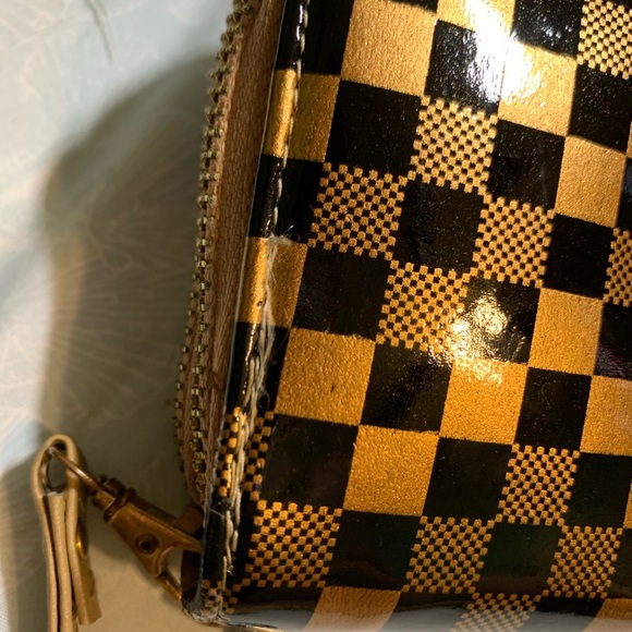 Mixed/Checkered brown & black Medium Wristlet - Picture 10 of 10